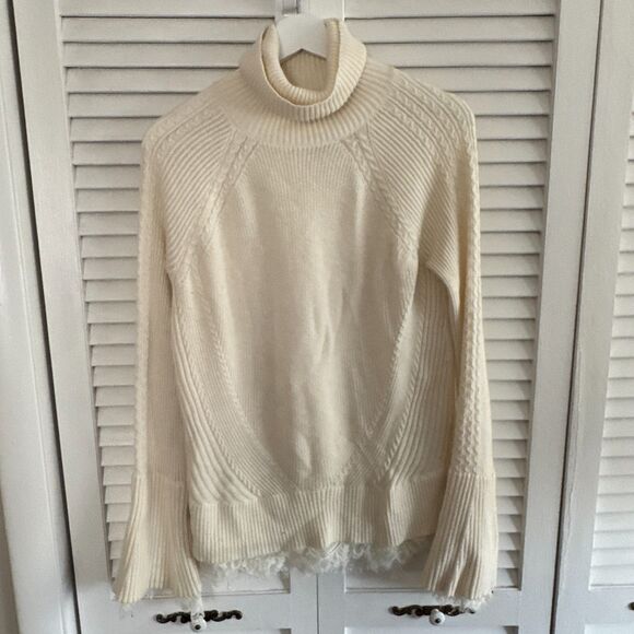 Banana Republic X Olivia Palermo Peak-A-Boo Lace Cottagecore Romantic Sweater - Picture 1 of 3